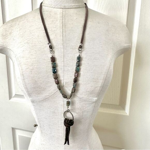 Leather cord beaded pendant tassel necklace - Picture 2 of 11